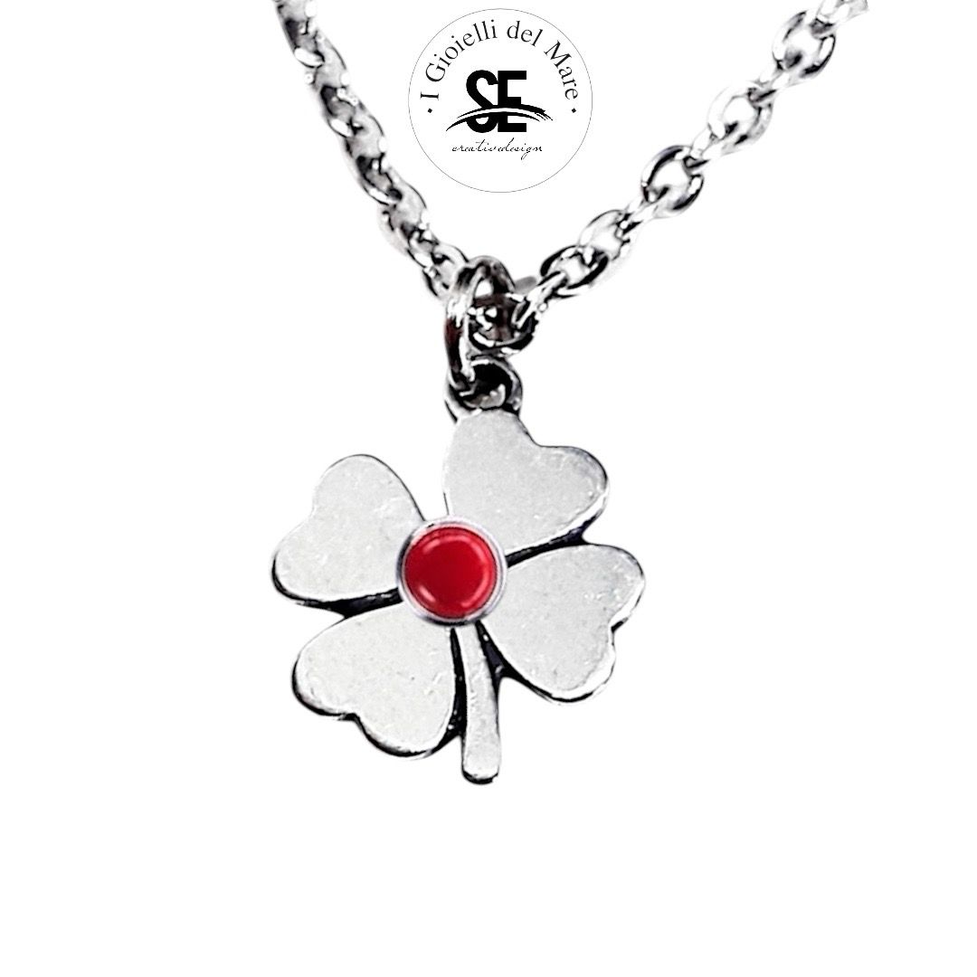 Ciondolo quadrifoglio in argento Corallo