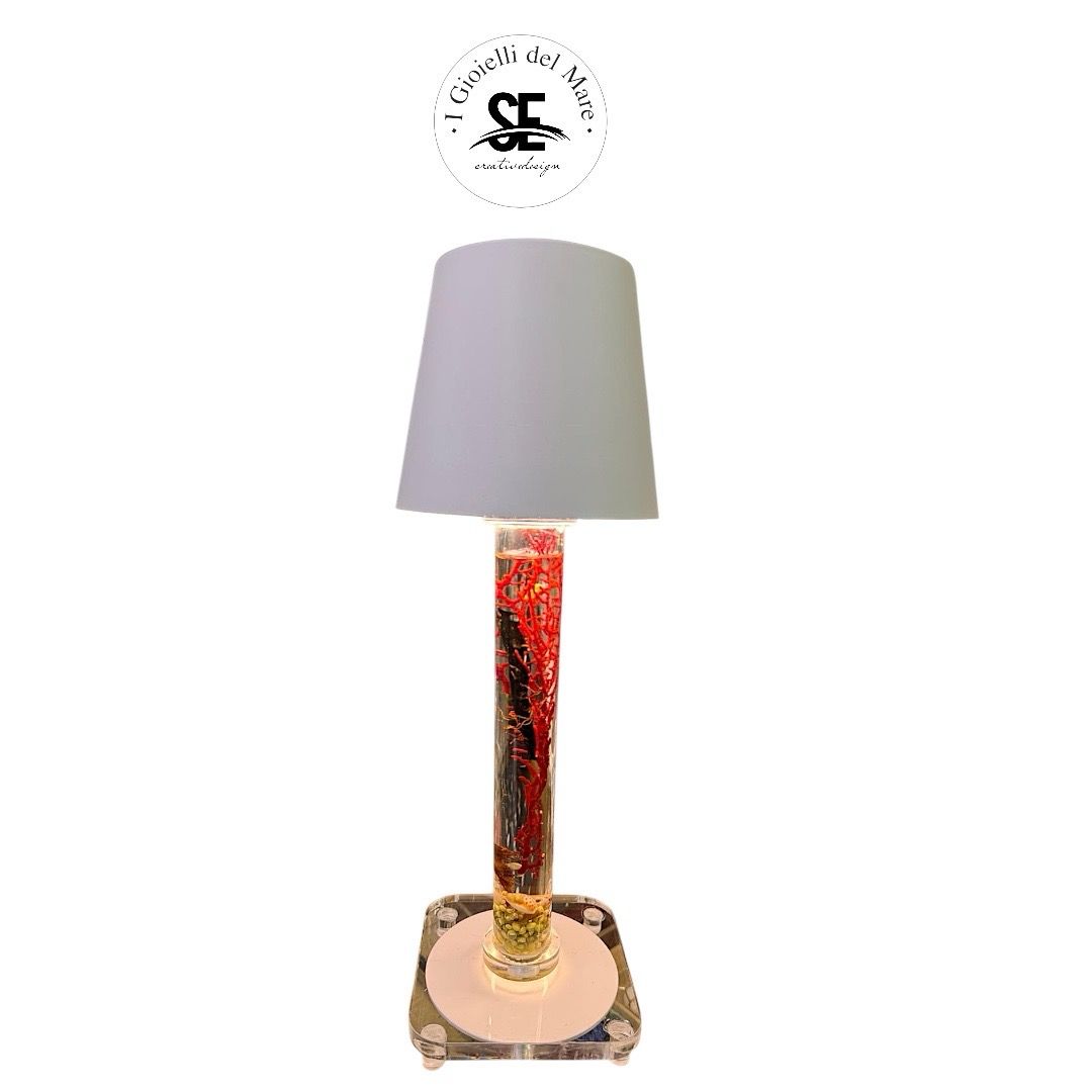 Lampada plexiglass con Corallo