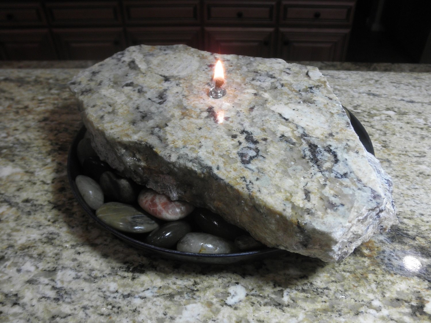 Vela/Roca (Granite Candle)