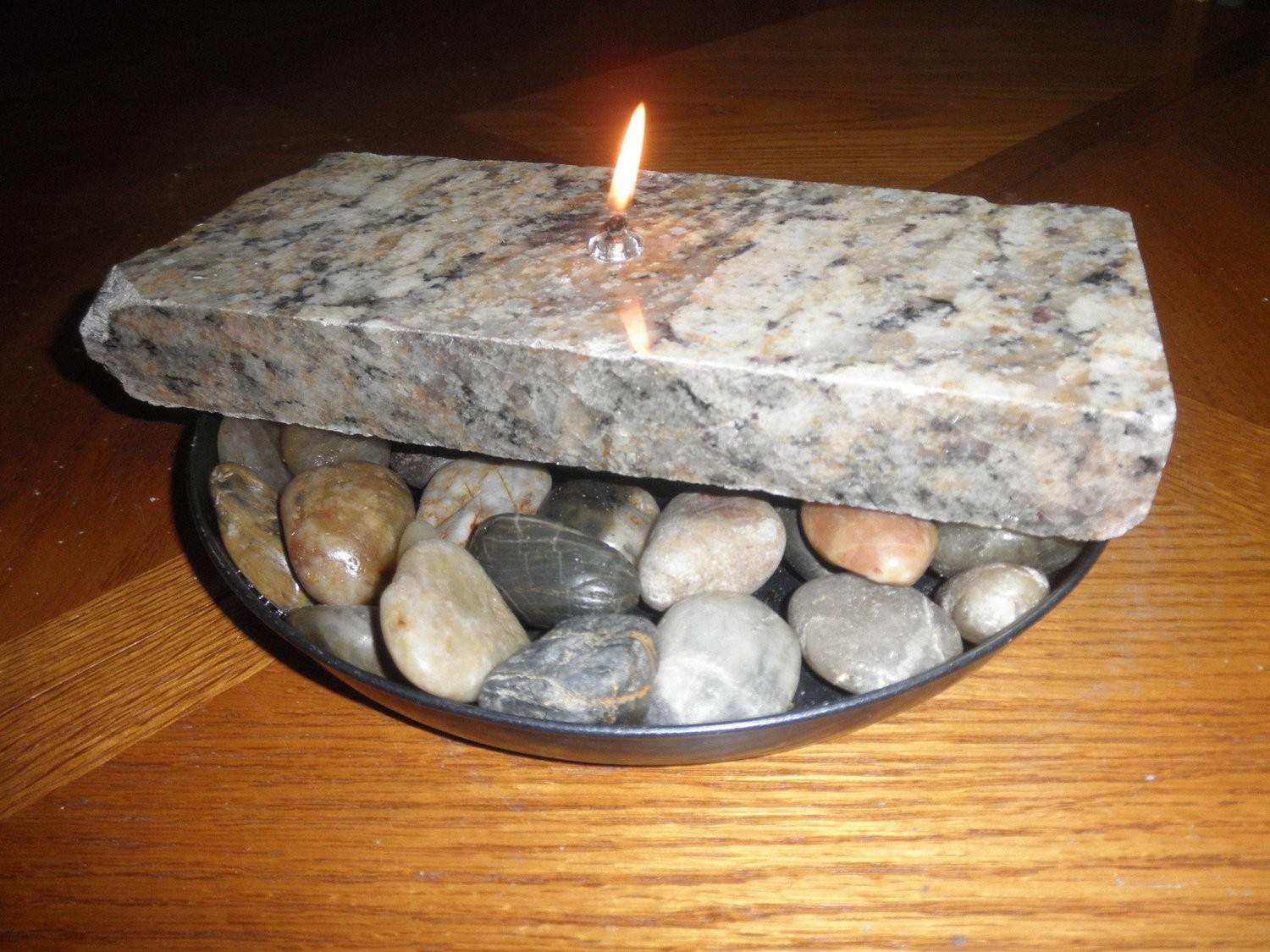 Vela/Roca (Granite Candle)