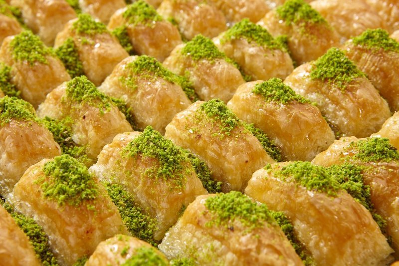Baklava mit Antep Pistazien 3,5kg Blech Baklava mit Antep Pistazien 3,5kg Blech