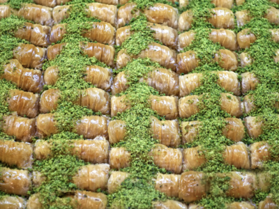 Burma Baklava mit Antep Pistazien 3,5kg Blech Burma Baklava mit Antep Pistazien 3,5kg Blech