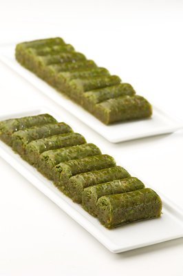 Royal Rollen mit Antep Pistazien 1kg Packung Royal Rollen mit Antep Pistazien 1kg Packung