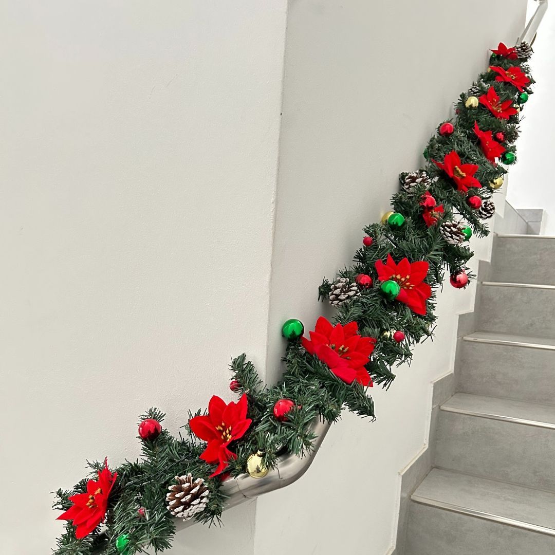 Girlande Tannen-Optik | Weihnachten | 24 LEDs | Flackereffekt | Batterie | 210 cm L