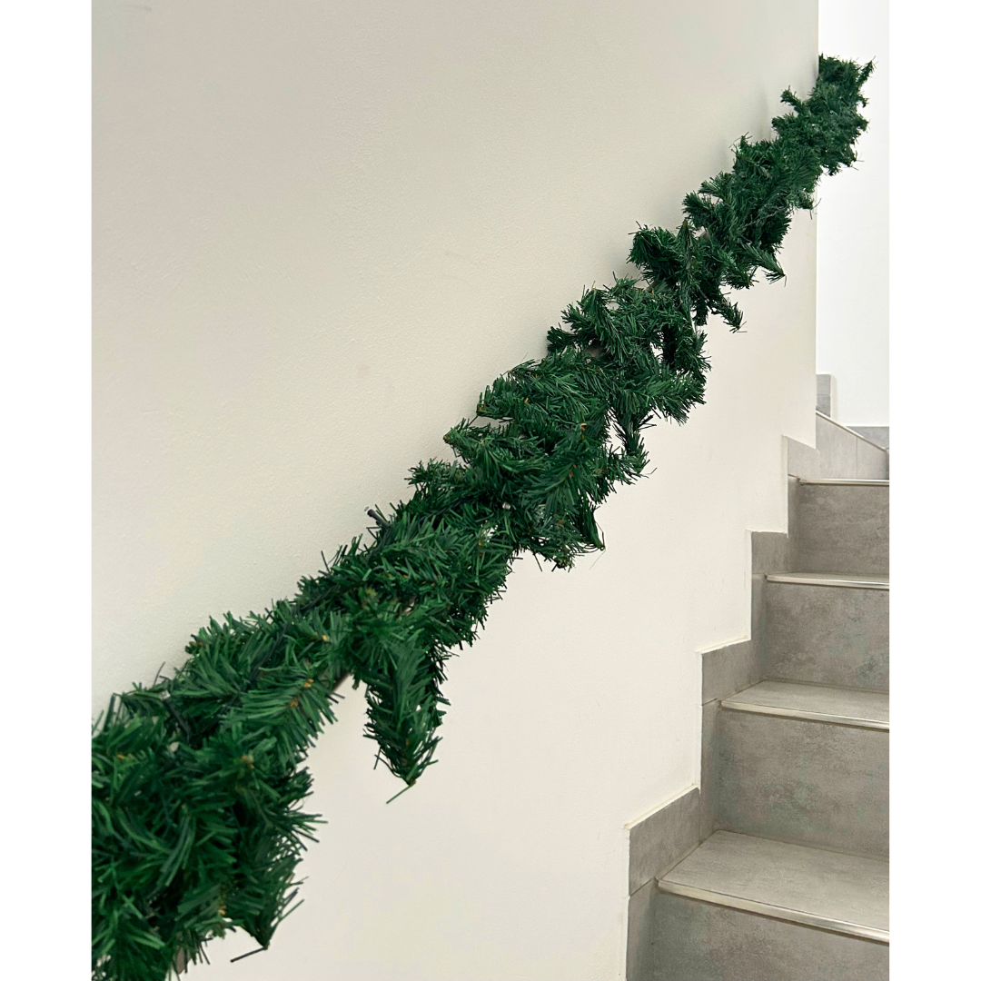 Girlande Tannen-Optik | Weihnachten | 60 LEDs | Flackereffekt | Batterie | 500 cm L