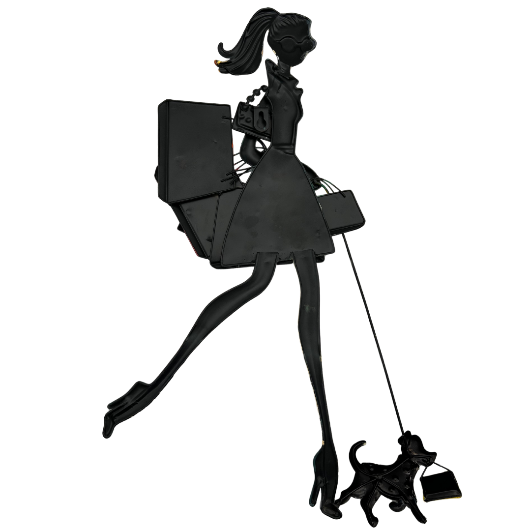 Wanddeko Frau mit Einkaufstaschen und Hund | Metall | 55 cm H