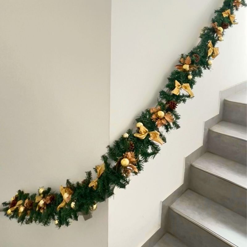 Girlande Tannen-Optik | Weihnachten | 30 LEDs | Flackereffekt | Batterie | 294 cm Girlande Tannen-Optik | Weihnachten | 30 LEDs | Flackereffekt | Batterie | 294 cm