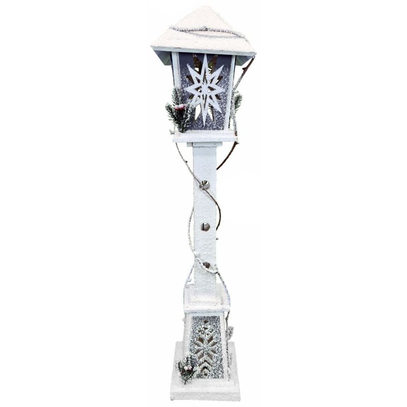 abc HOME – Weihnachts-Laterne – Dekorative LED-Leuchte mit Schnee-Optik – Holz – Weiß – 108 cm abc HOME – Weihnachts-Laterne – Dekorative LED-Leuchte mit Schnee-Optik – Holz – Weiß – 108 cm