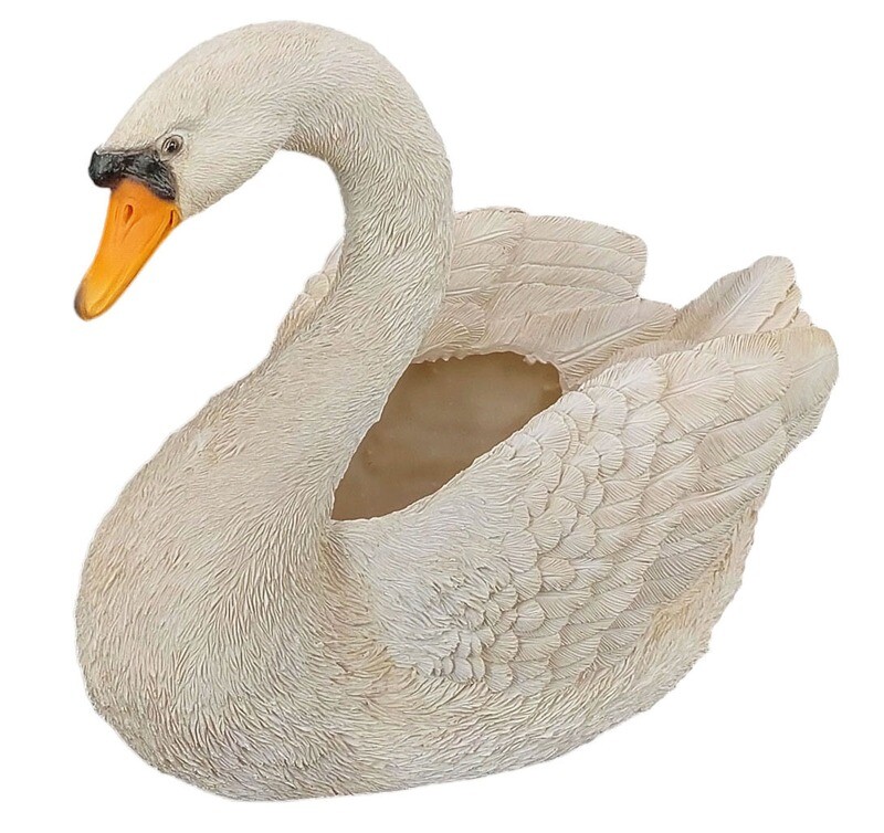 Entzückender Schwanen-Pflanztopf: Elegante Dekoration mit einem Hauch Natur (28 cm B)

Verschönern Sie Ihren Innen- oder Außenbereich mit diesem bezaubernden Schwanen-Pflanztopf aus robustem Polyresin und verleihen Sie Ihrem Zuhause einen Hauch von Eleganz und natürlichem Charme.

Eigenschaften:

Elegantes Schwanen-Design: Der detailliert gearbeitete Schwan mit seinem langen Hals und den anmutigen Flügeln bringt einen Hauch märchenhafter Verzauberung in Ihr Dekor.

Vielseitiger Pflanztopf: Dieses charmante Stück kann zur Bepflanzung mit Blumen und Kräutern verwendet werden oder als dekoratives Element mit künstlichen Pflanzen oder als Stifthalter dienen.

Robuste Polyresin-Konstruktion: Gefertigt aus witterungsbeständigem Polyresin, eignet sich dieser Pflanztopf sowohl für den Innen- als auch für den Außenbereich und ist somit eine vielseitige Ergänzung für Ihr Zuhause.

Kompakte Größe: Mit einer Breite von 28 cm und einer Höhe von 23 cm eignet sich dieser Pflanztopf ideal für die Platzierung auf Fensterbänken, Regalen oder kleinen Gartenecken.

Leicht und tragbar: Mit einem Gewicht von ca. 1 kg lässt sich dieser Pflanztopf leicht bewegen und nach Belieben umpositionieren.

Keywords: Schwanen-Pflanztopf, Blumentopf, Polyresin-Pflanztopf, Elegante Dekoration, Natürlicher Akzent, Innenraum-Pflanztopf, Außenraum-Pflanztopf, Blumen, Kräuter, Künstliche Pflanzen, Stifthalter, Witterungsbeständig, Kompakt, Märchenhaftes Design, Detaillierte Skulptur.

Marke: abc HOME