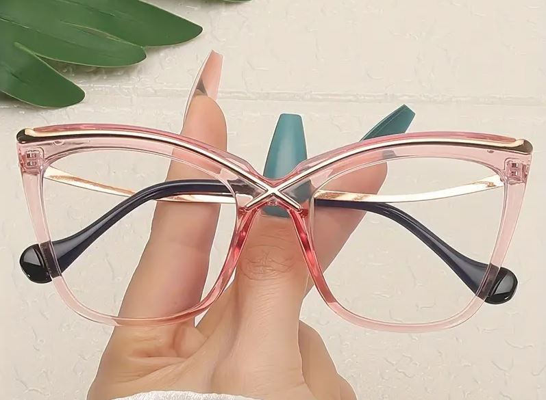 Voogueme Translucent Champaign