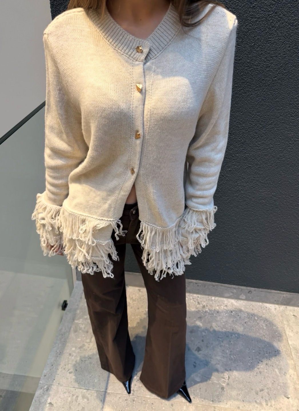 Fringed button knitted cardigan
