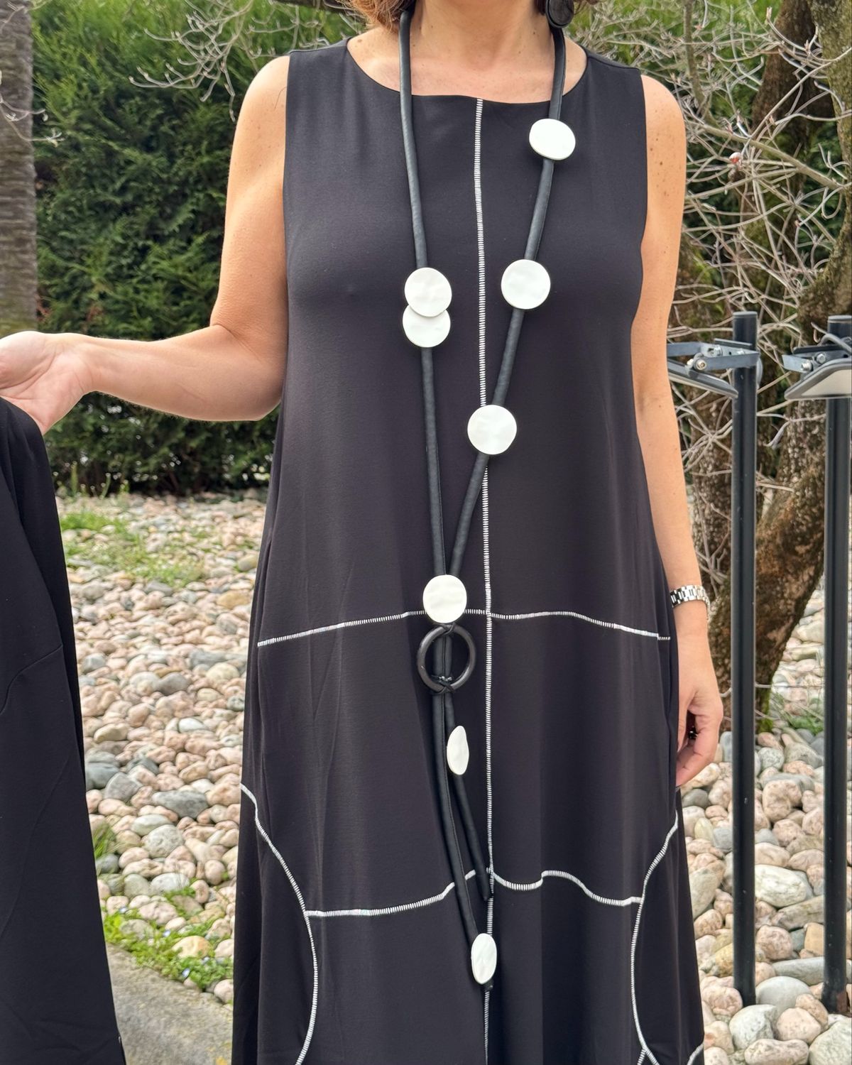 Collana Ban White