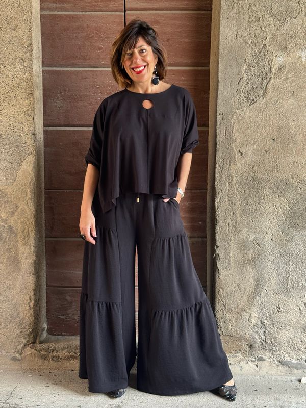 Blusa Cut Out