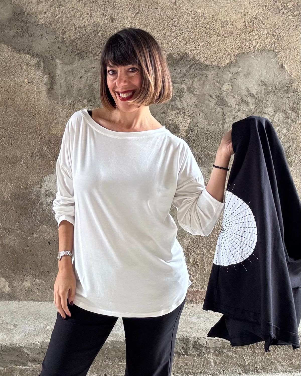 Blusa scollo a barca latte