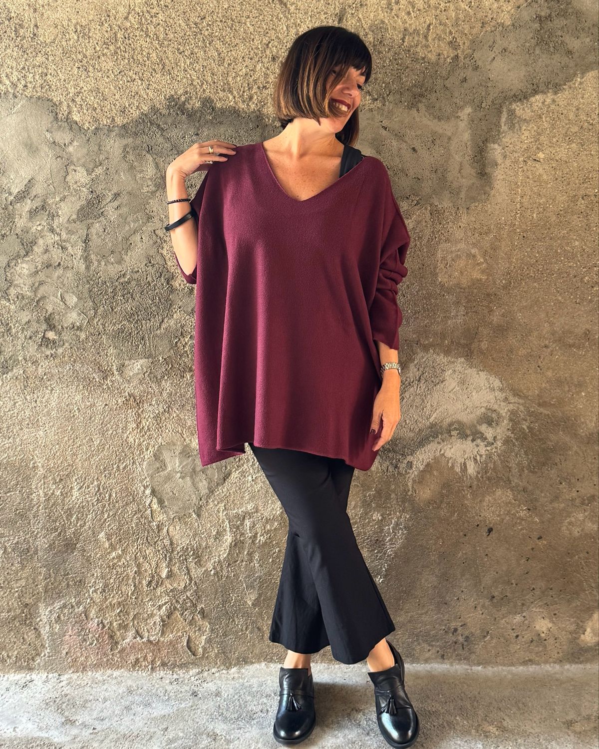 Maglia scollo a V-vino