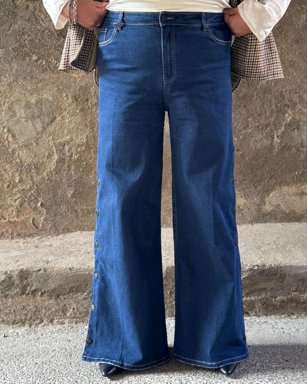 Jeans bottoni
