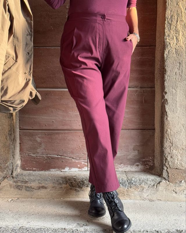 Pant ovetto color vino