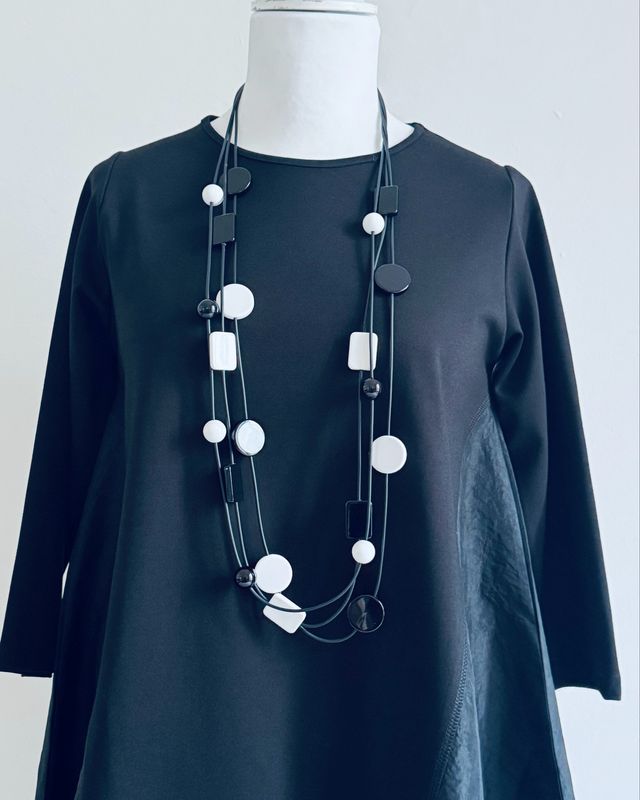 Collana Punto e Virgola