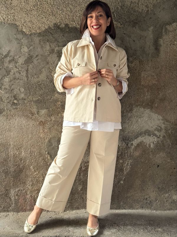 Giacca bottoncini burro