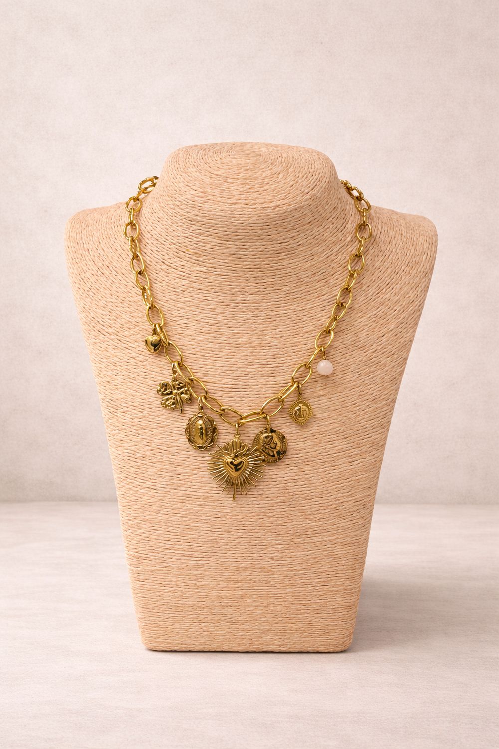 Girocollo multi ciondolo