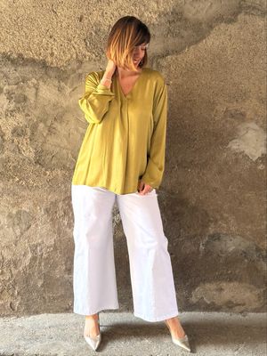 Camicia scollo V olio