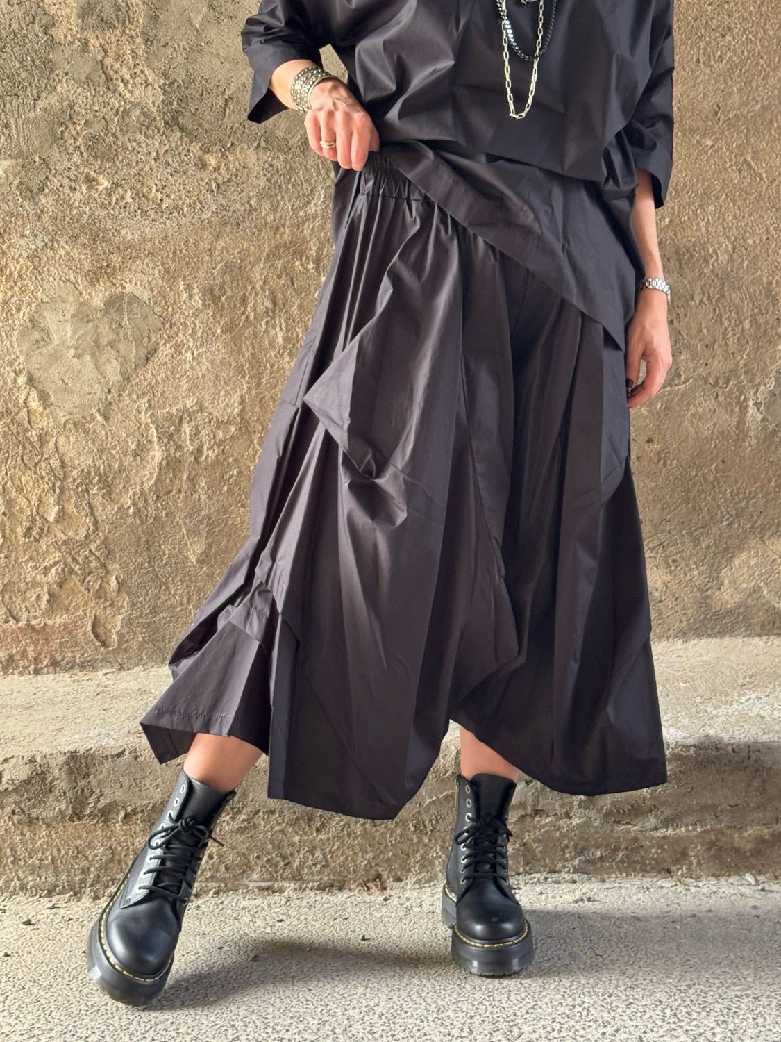 Black Cotton Pantagonna