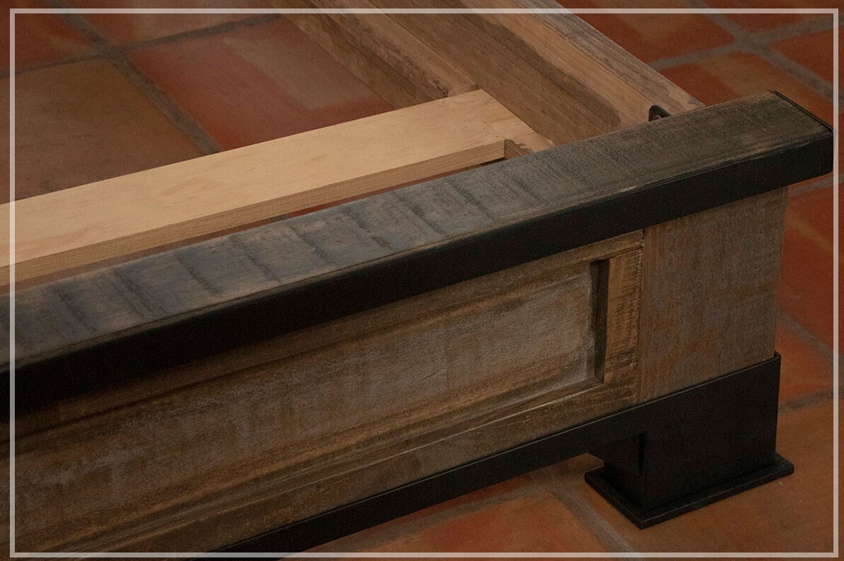 ANTIQUE GRAY - 9771 KING BED