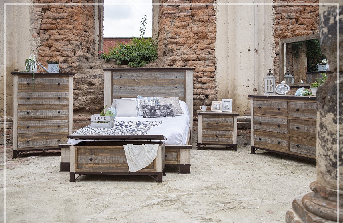 ANTIQUE - 969 DRESSER