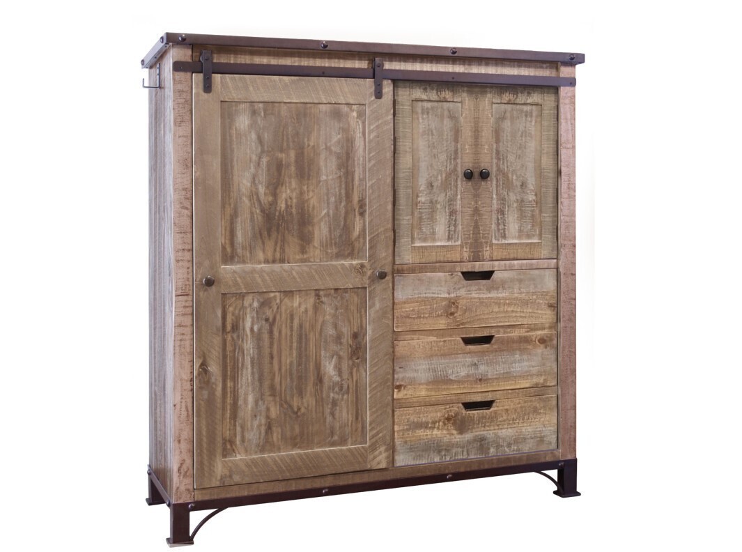ANTIQUE - 966 GENTLEMAN&#39;S CHEST