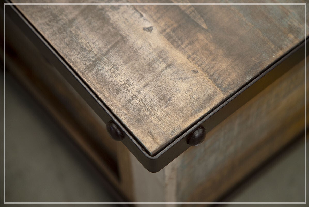 ANTIQUE - 969 DRESSER