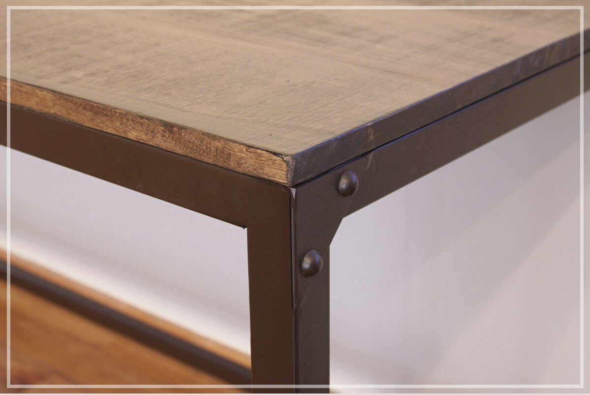 URBAN GOLD - 560 DESK