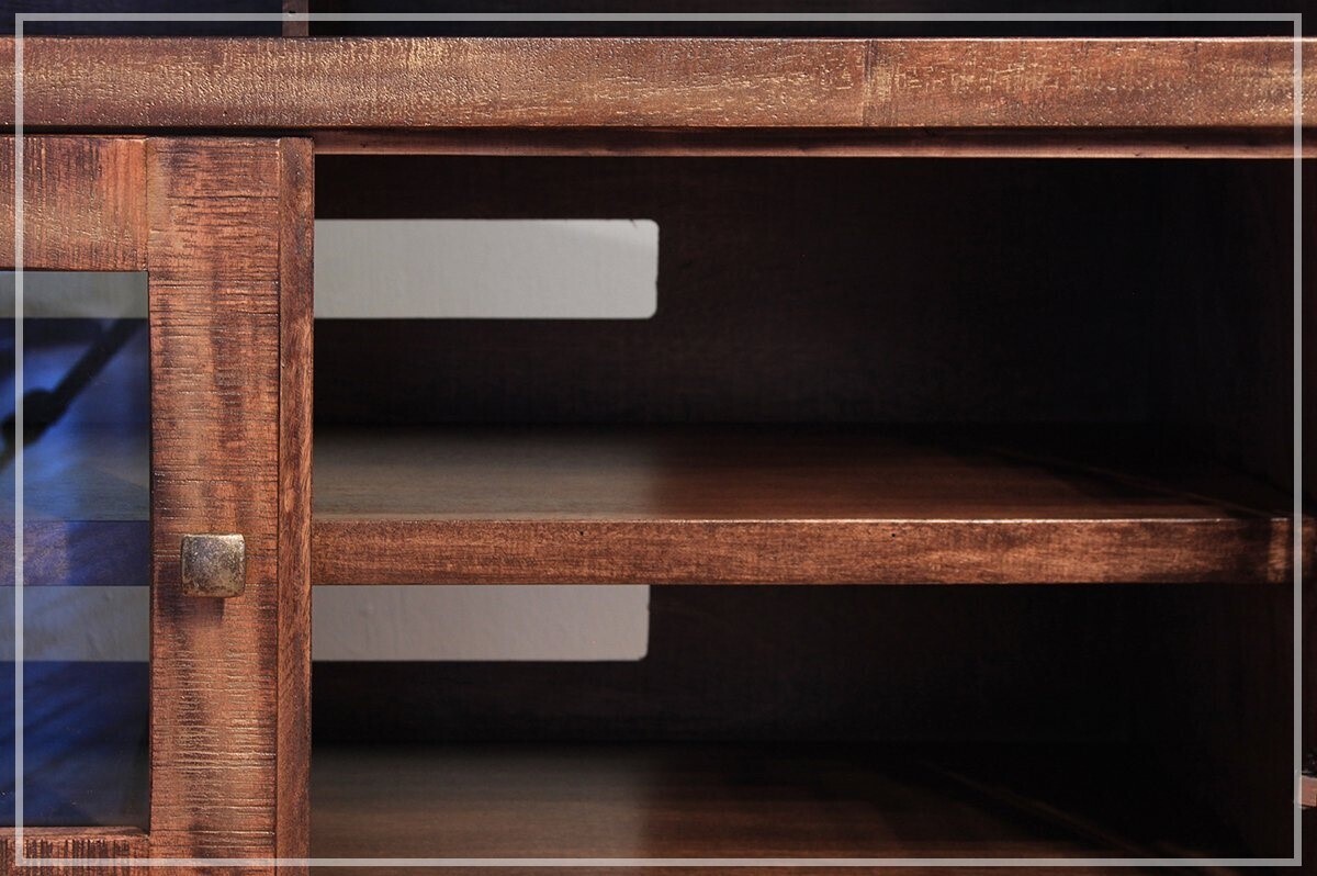 URBAN GOLD - 560 STAND- 76