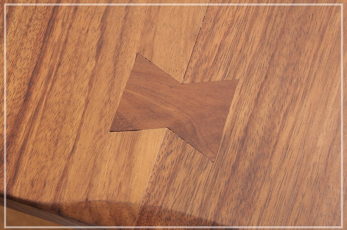 PAROTA II- 867 TV STAND- 70&quot;