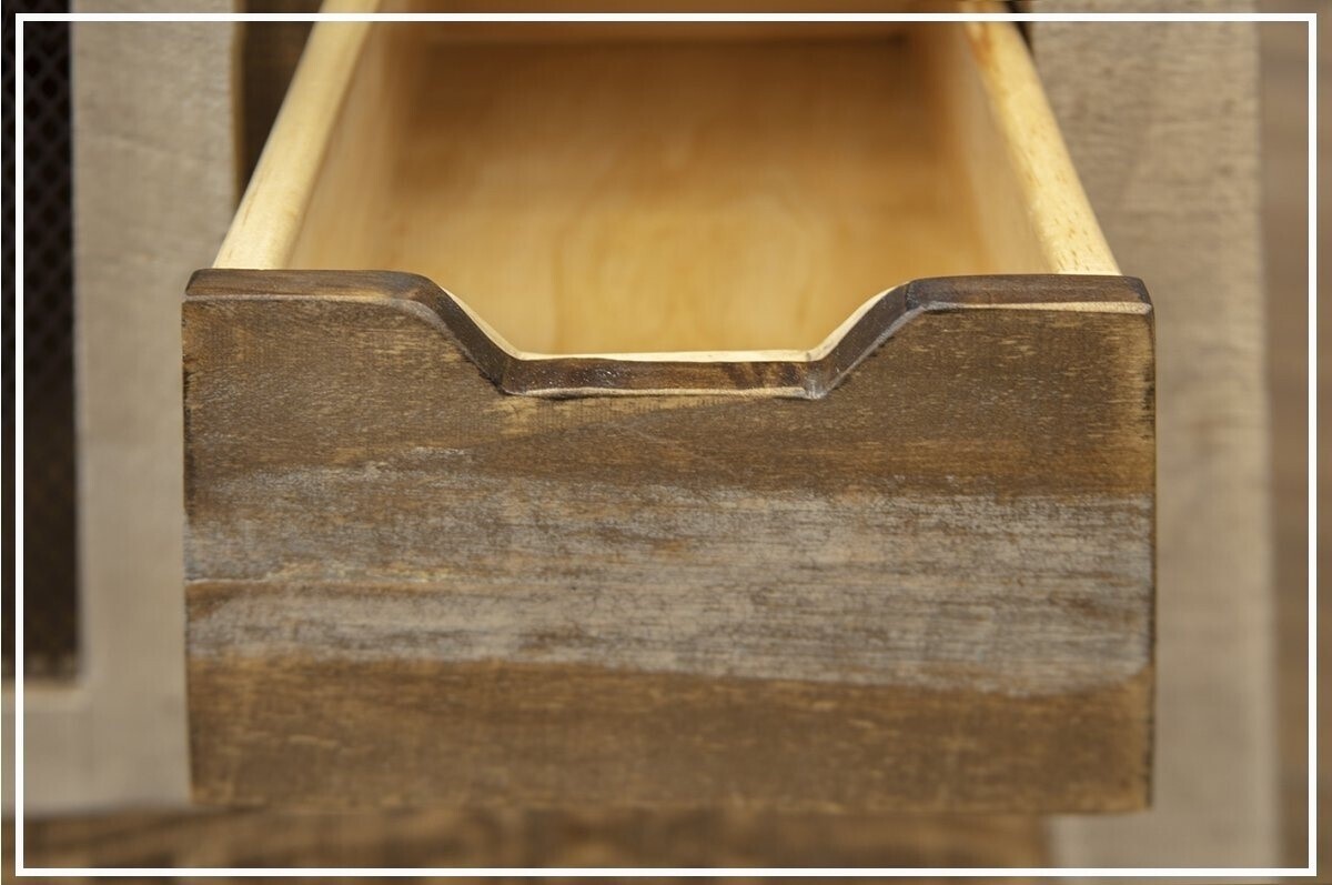 ANTIQUE - 9661 SOFA