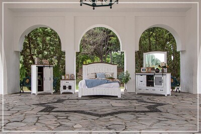 PUEBLO WHITE - 360 QUEEN BED