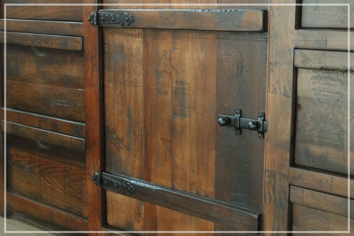 MEZCAL - 567 DRESSER