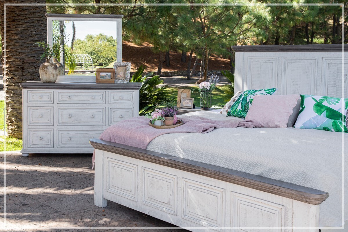 LUNA- 768 C KING BED