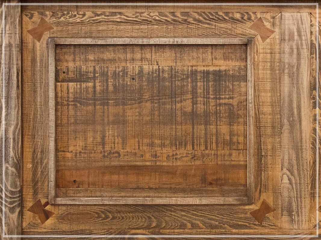 MONTANA - 1141 C KING BED