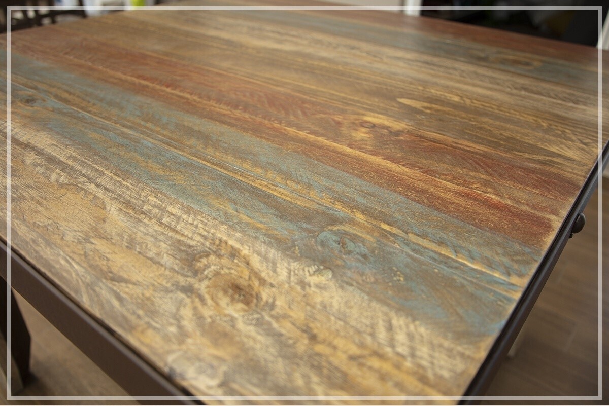 ANTIQUE - 962 TABLE- MC