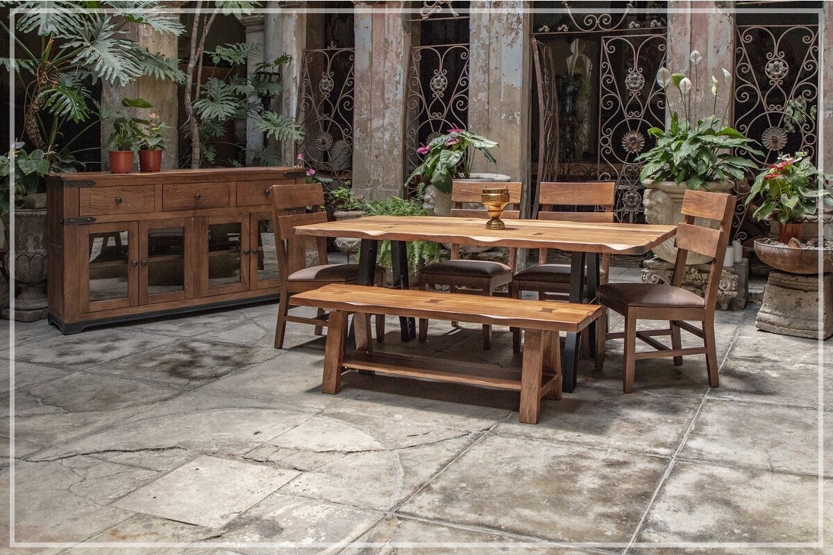 PAROTA- DINING TABLE