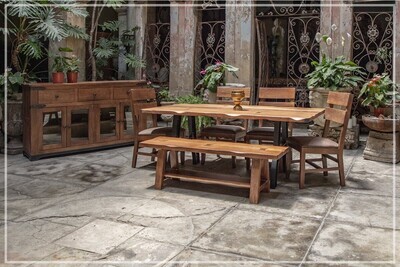 PAROTA- DINING TABLE