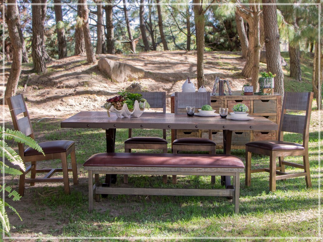 ANTIQUE - 962 TABLE- MC