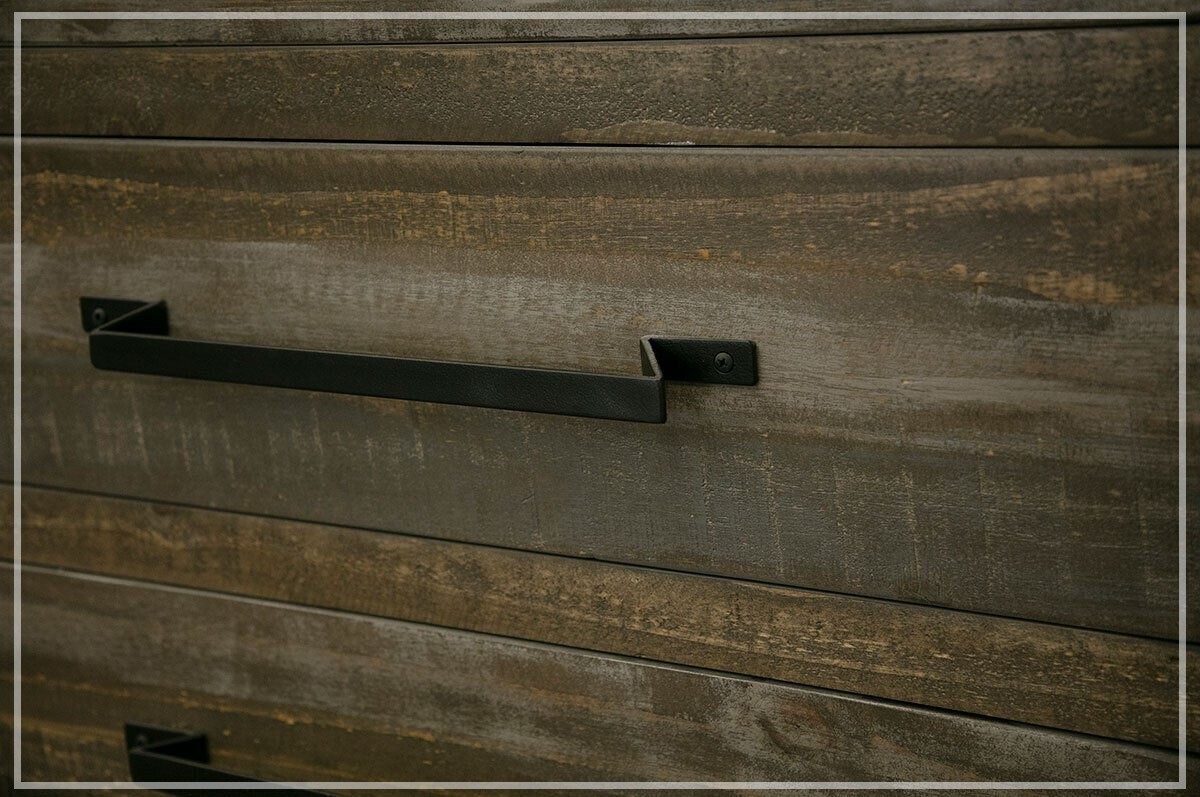 LOFT BROWN - 6441 SERVER