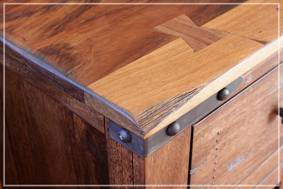 PAROTA- 866 CONSOLE