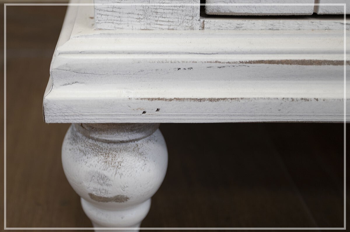 CAPRI - 9901 CONSOLE- IVORY