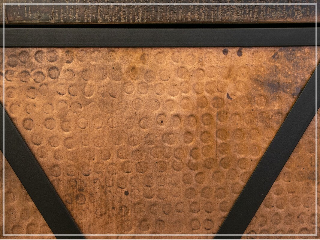 BLACKBURN - 7782 CONSOLE