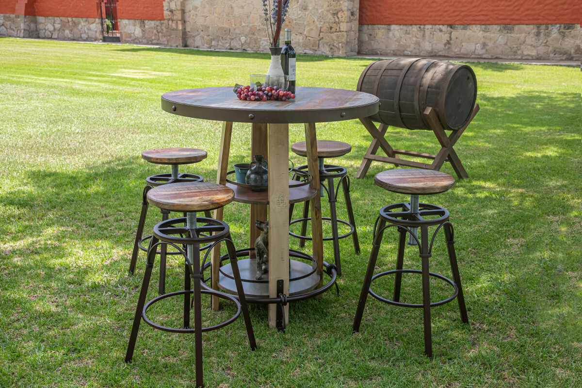 ANTIQUE MC - 968 BISTRO 