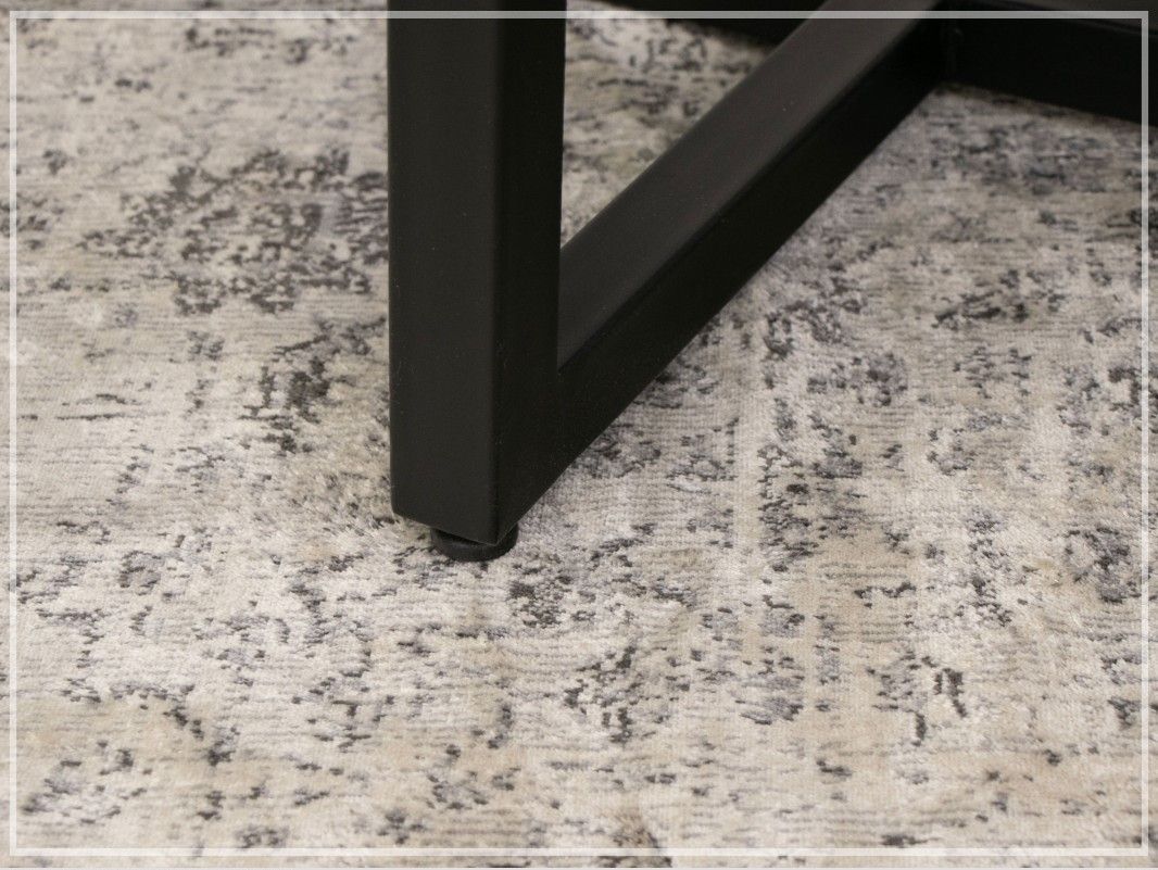 BLACKSMITH - 2321 RND TABLE