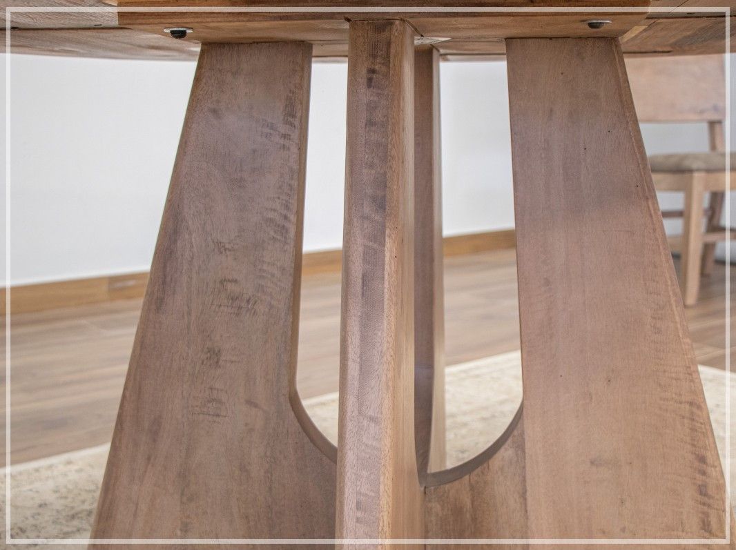 NATURAL PAROTA - 8681 RND TABLE