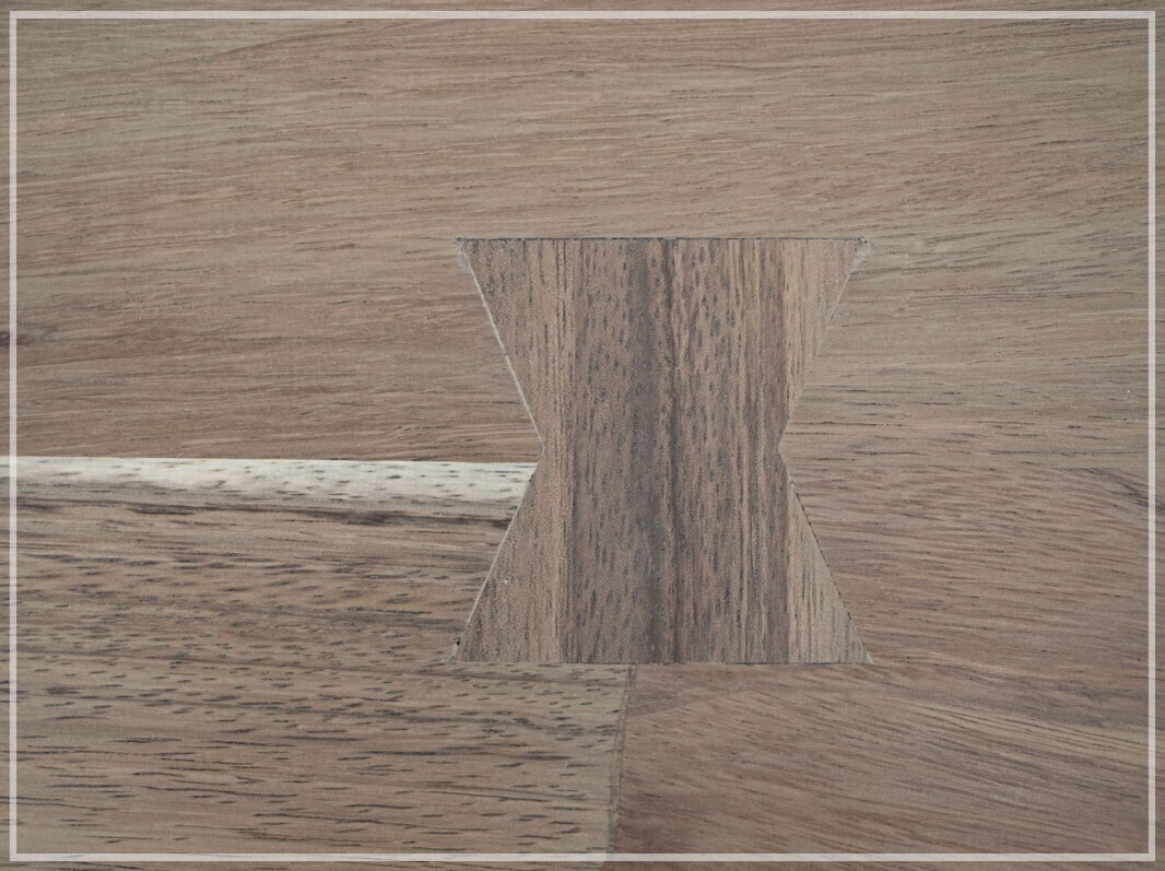 NATURAL PAROTA - 8681 END TABLE